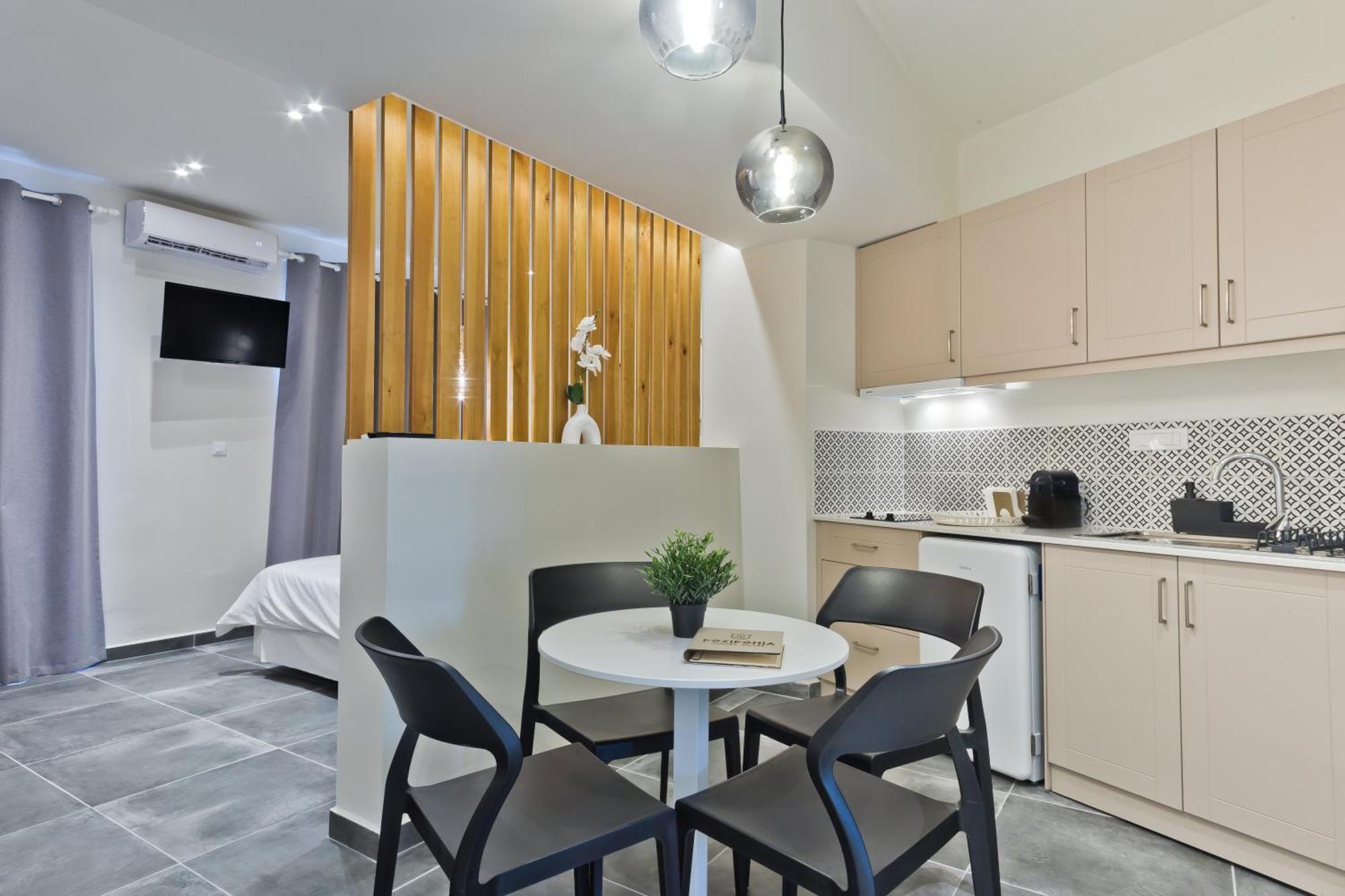Posidonia Luxury Suites Kárpathosz Kültér fotó